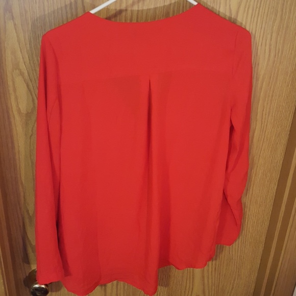 Top - Picture 2 of 2